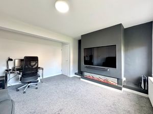 Photo 14- click for photo gallery